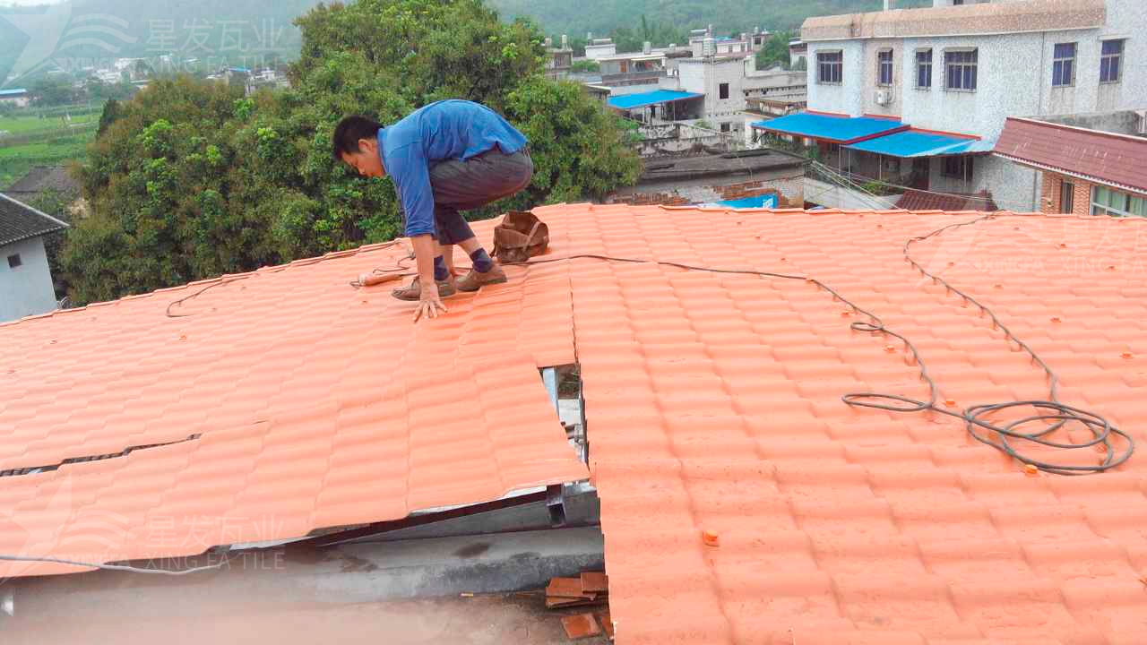 貴陽屋頂鋪設安裝合成樹脂瓦時，牢牢記住這3點，就不怕屋頂出問題！